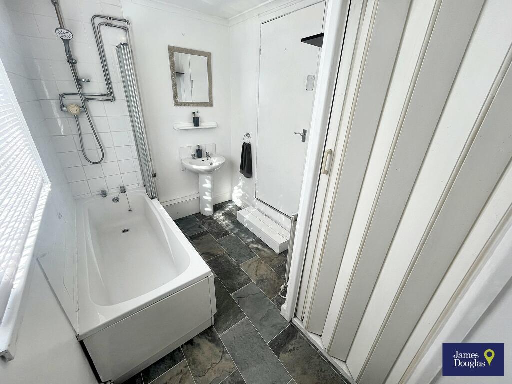 Bath2