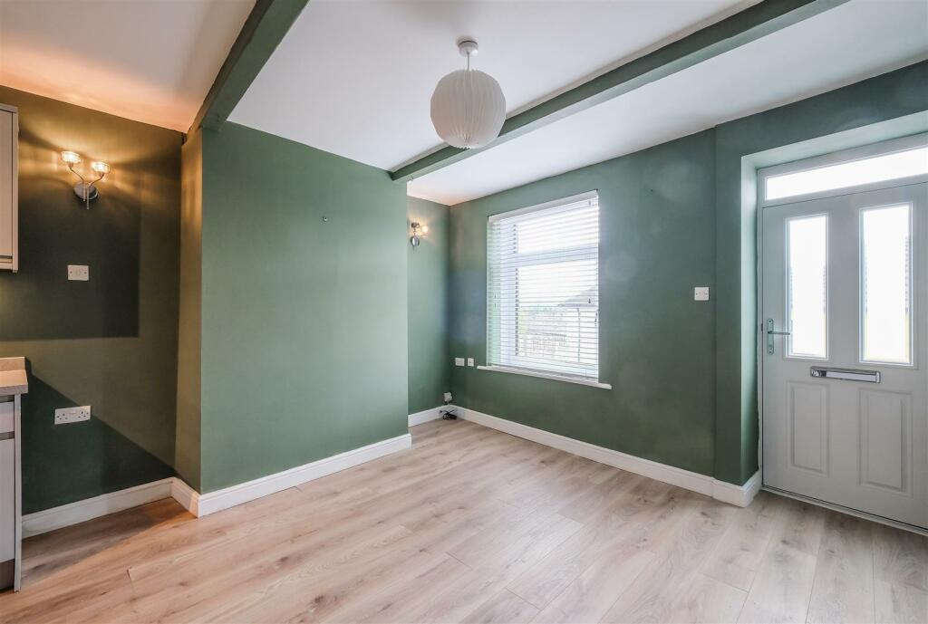 Open Plan Living/Kitchen