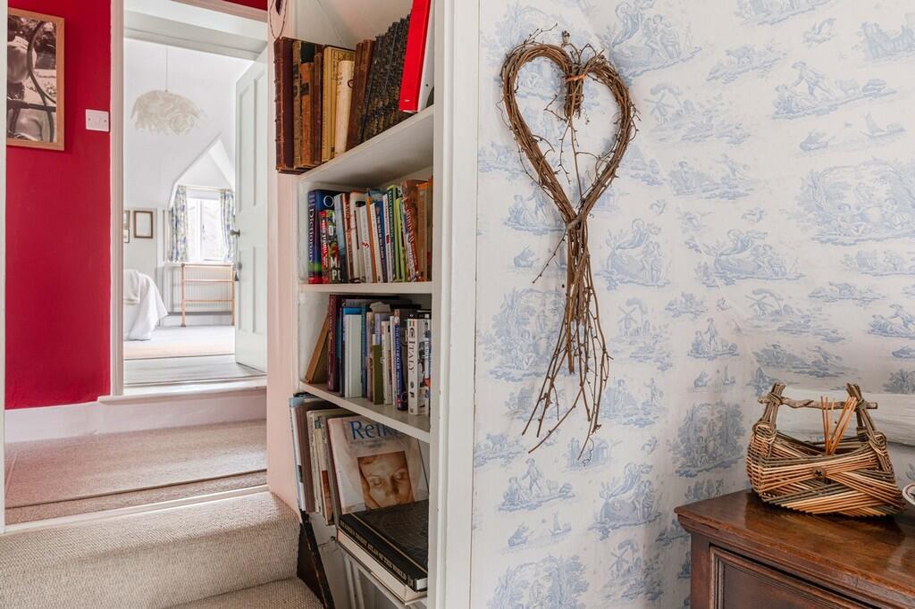 TheOldManor-Bed4 ...
