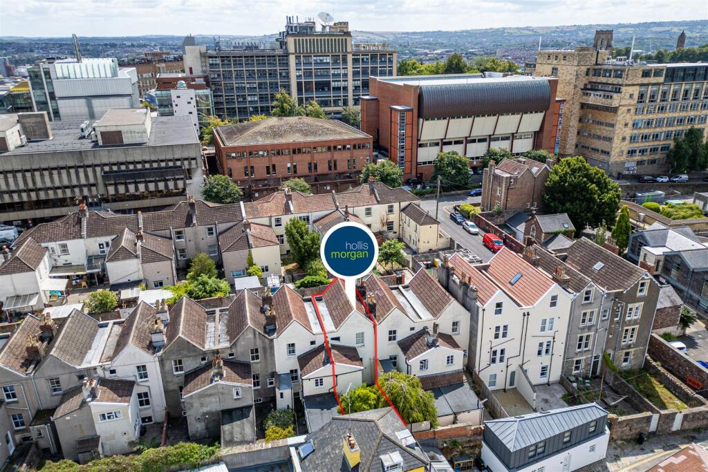 10 Osborne Villas, Kingsdown, Bristol BS2 8BP | Fr