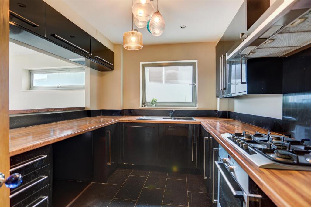 Kitchen.jpg