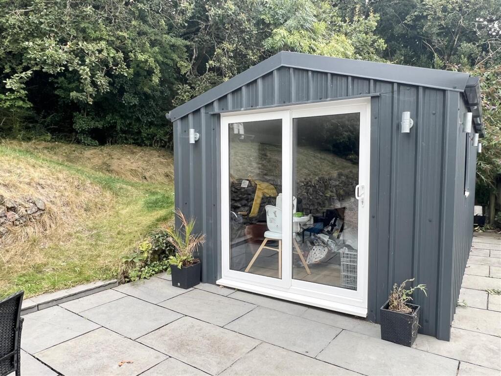 Outbuilding