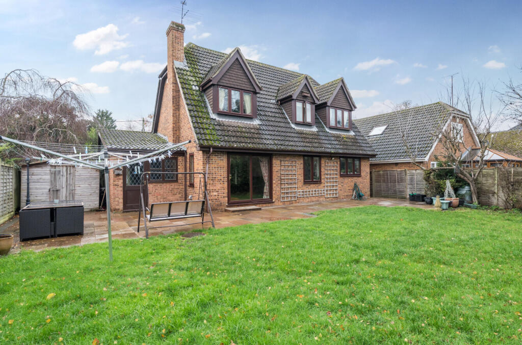 1384332-6-6936f40...