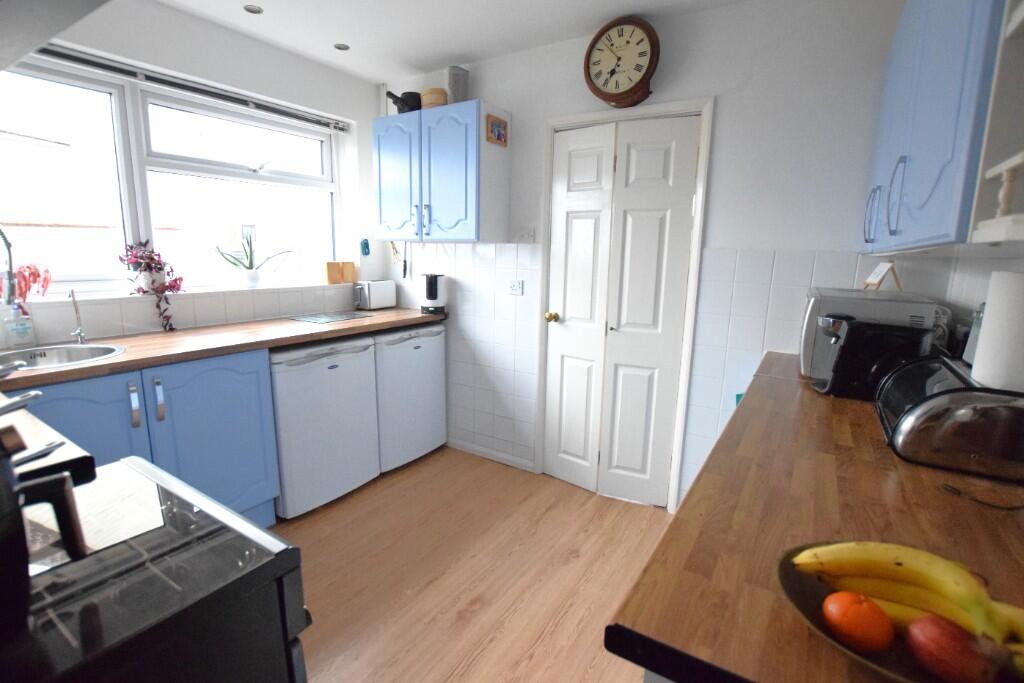 Kitchen (1)
