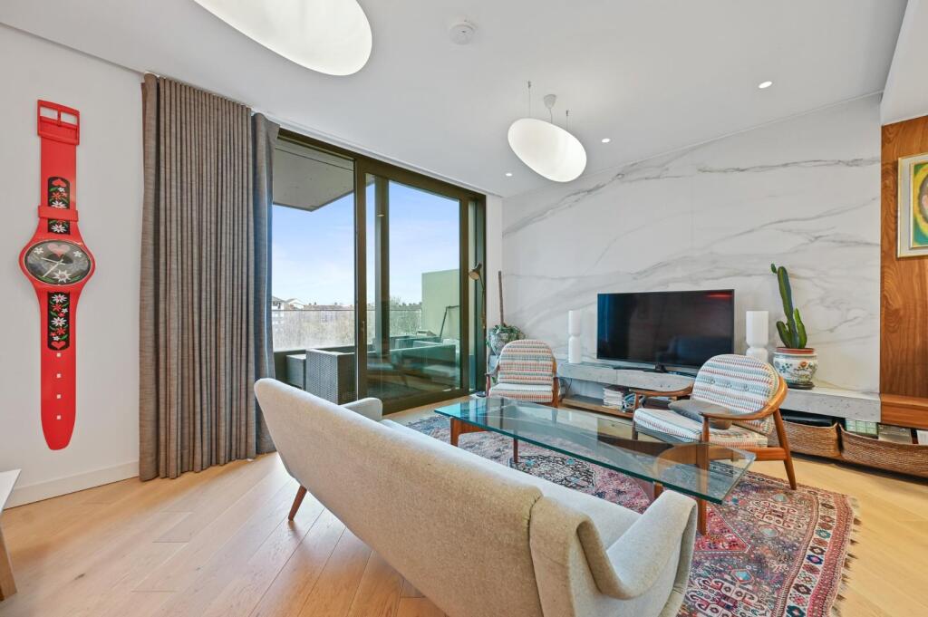 FBL - Wood Crescent - Reception3 (1).jpg