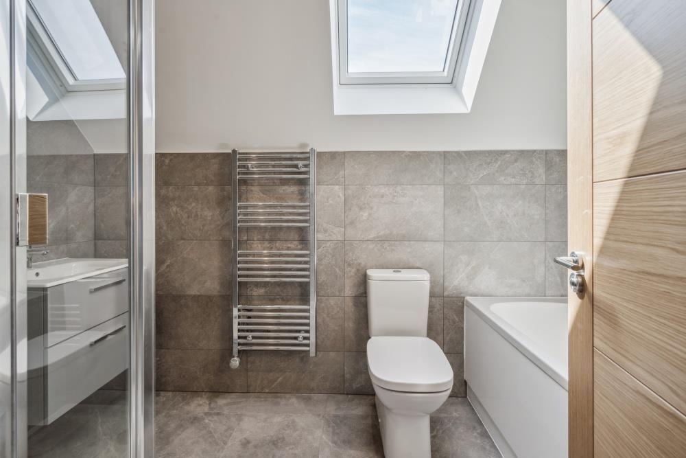 DSC06265-a80313edf399ea1ee5d441e275d2fedb - 800px.