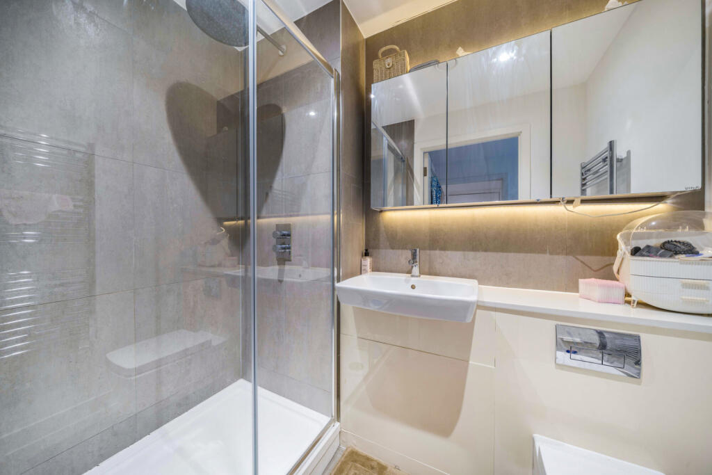 1340544-12-68a336...