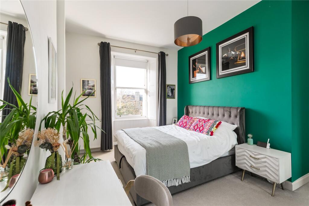 Polwarth Crescent 16