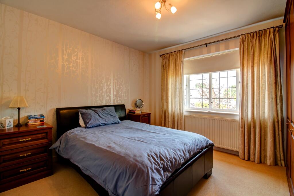 Birches Lane - Matt Clinton - EweMove Kenilworth