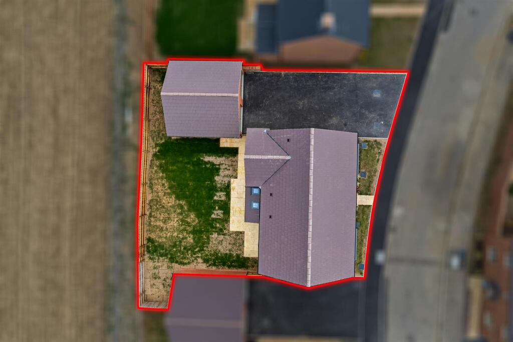 Plot31-TheMulberryWeb09.jpg