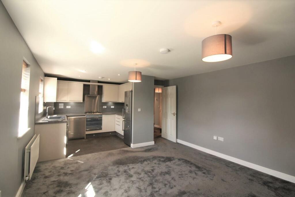 living roomkitchenbr.jpg