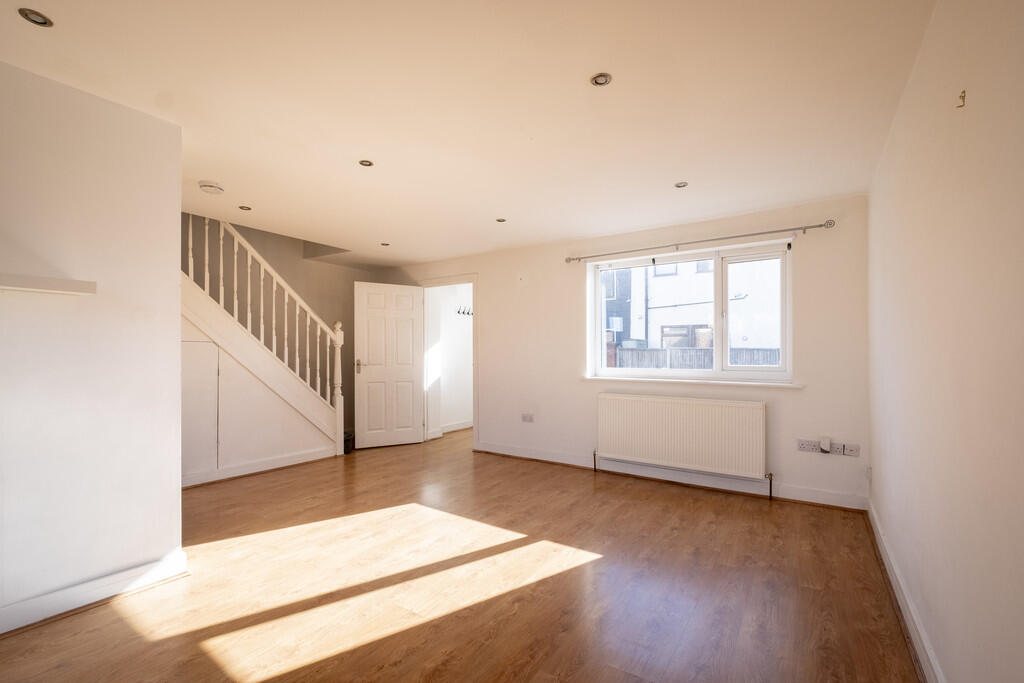 Light filled rece...