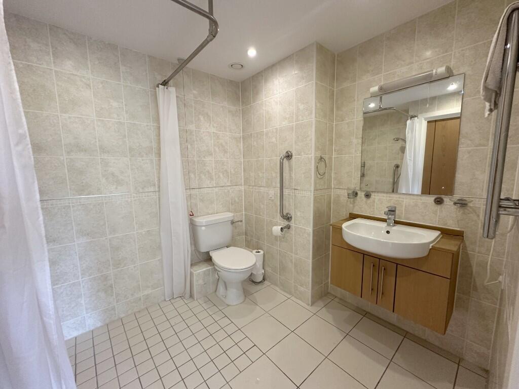 WET ROOM