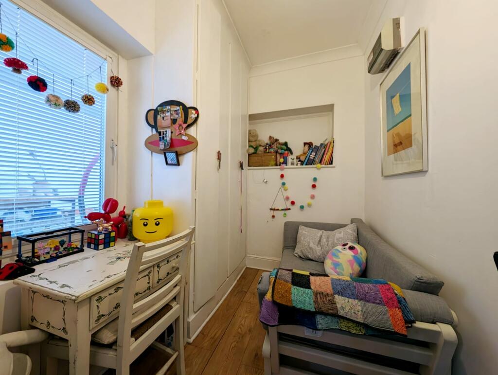 b8c0fdbe-2665-4b2a-bc10-e18740c03e43