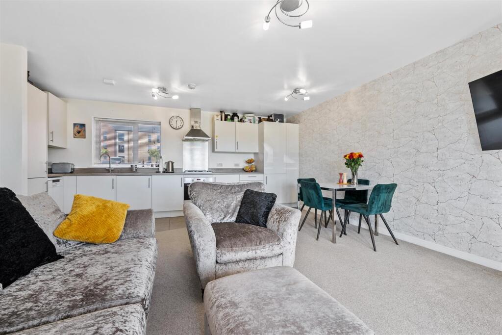 Flat75VaynolWayWeb10.jpg