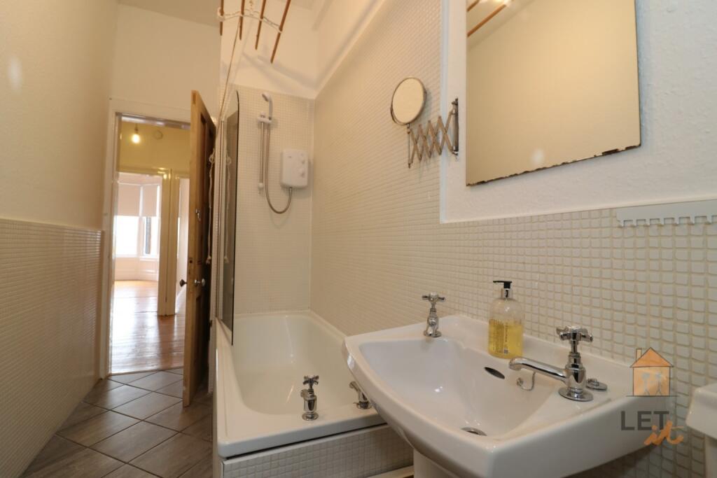 Buccleuch Street, Garnethill, Glasgow, G3