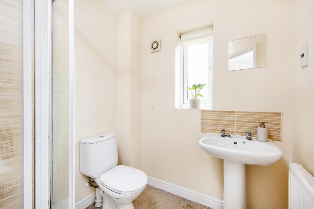 4 Middlewood Close, Bath, BA2 2TU-7.jpg