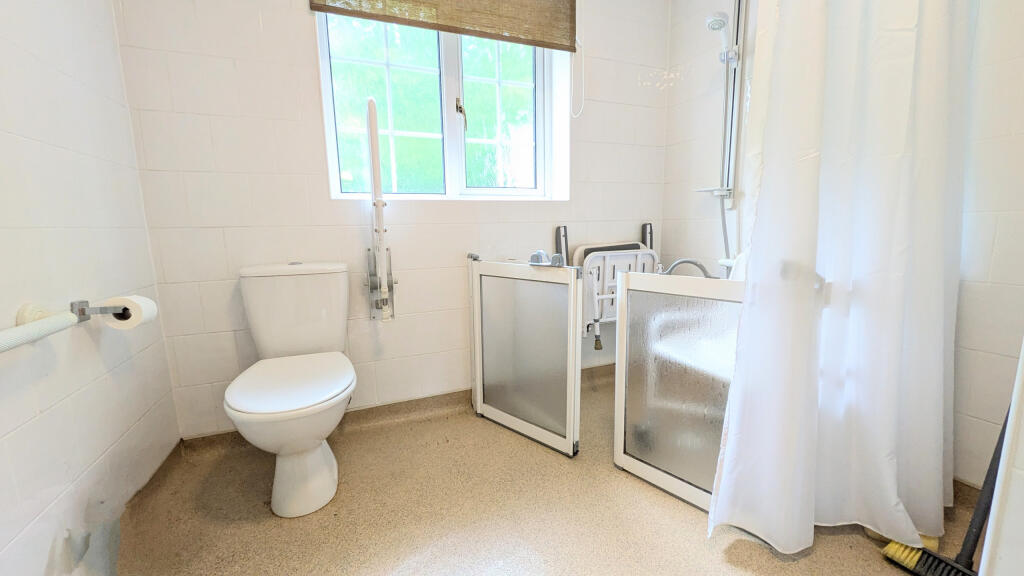 PXL_20250813_115922425~2