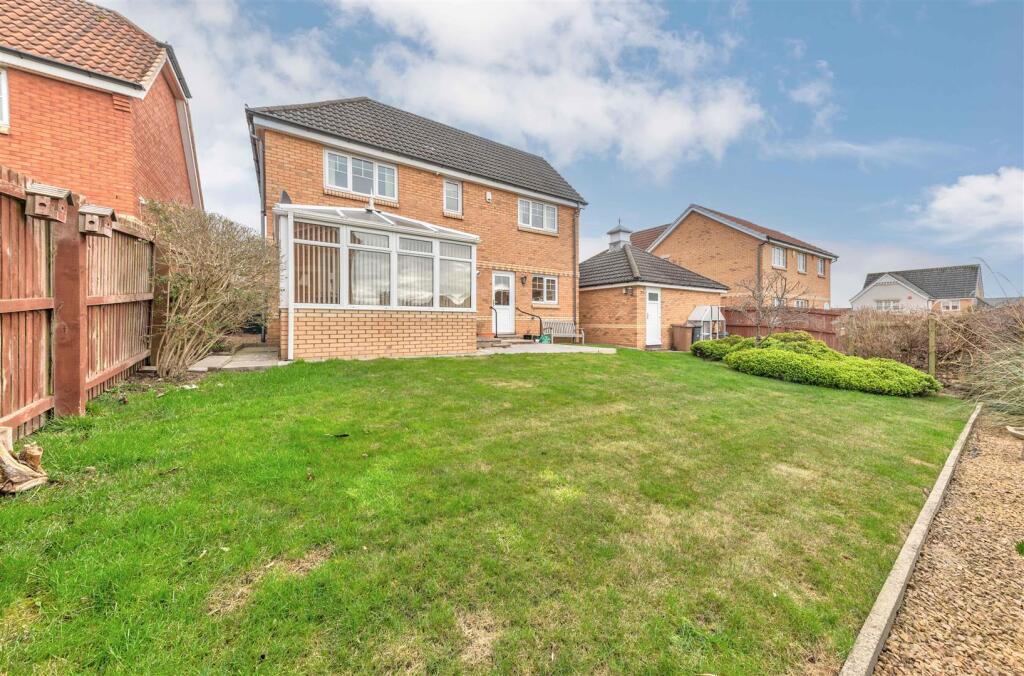 30 Lawers Road Panmurefield-25.JPG