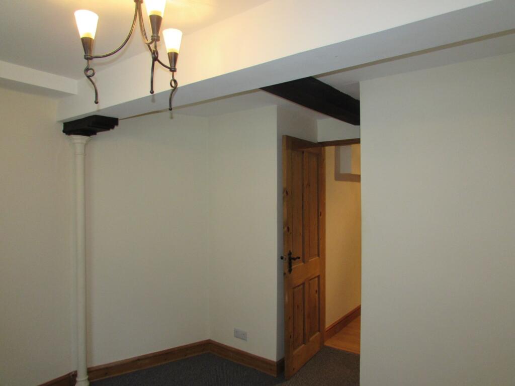 High Street, Kimbolton, PE28