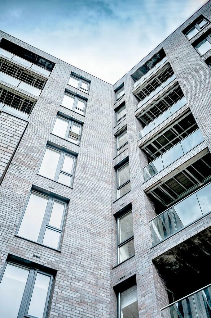 X1ThePlazaExterna...