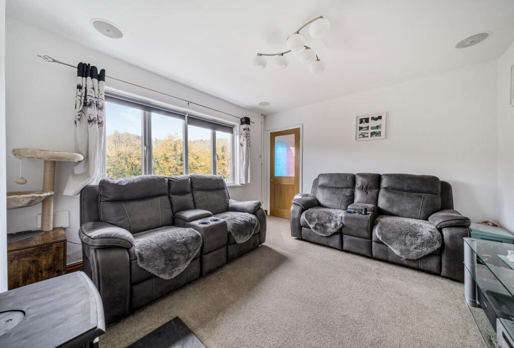 1357549-11-68e920...