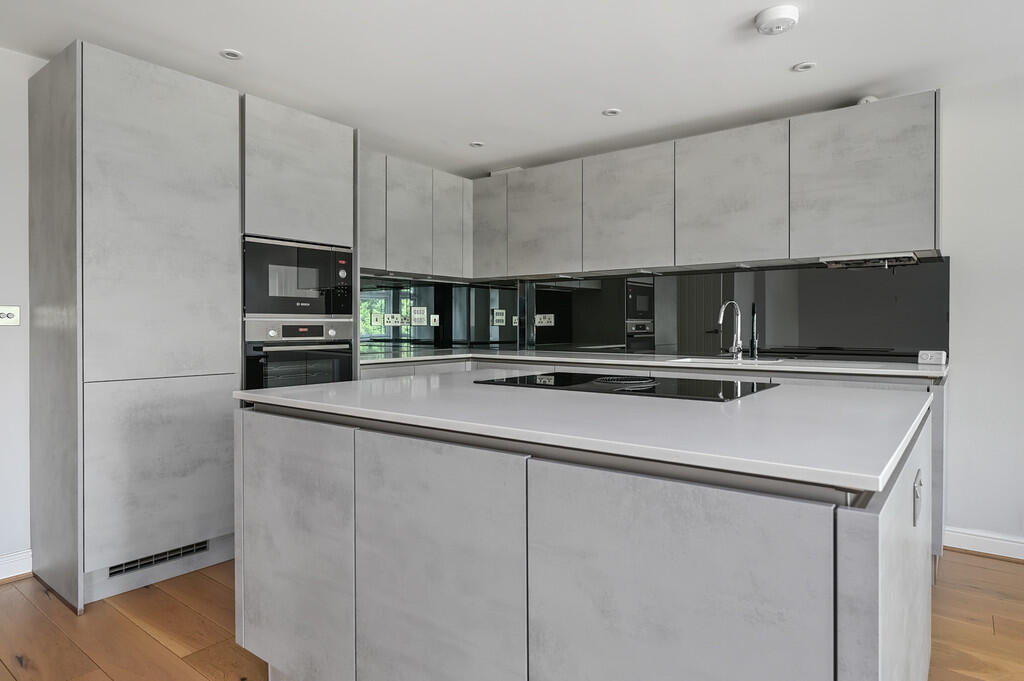 6 Fairway Heights...