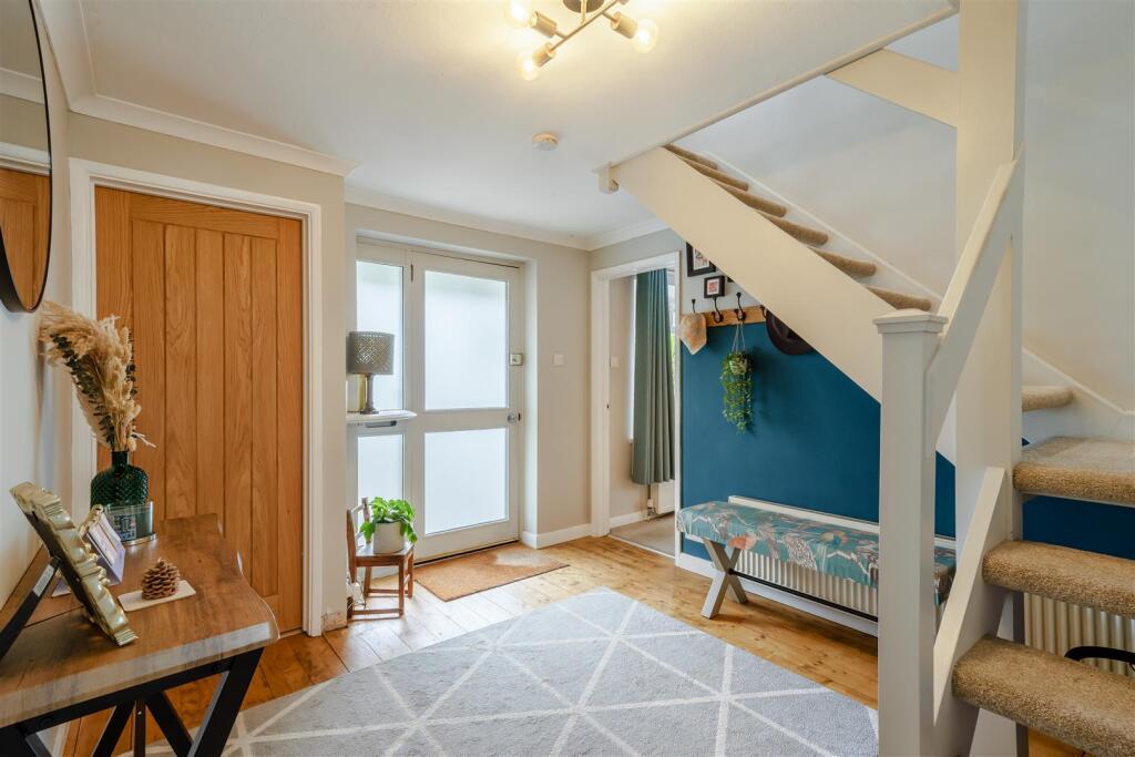 9 - entrance hall.jpg