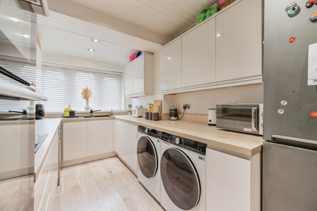 PHOTOGRAPHY