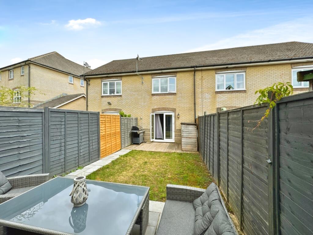 EweMove Basingstoke 102 Wiltshire Crescent