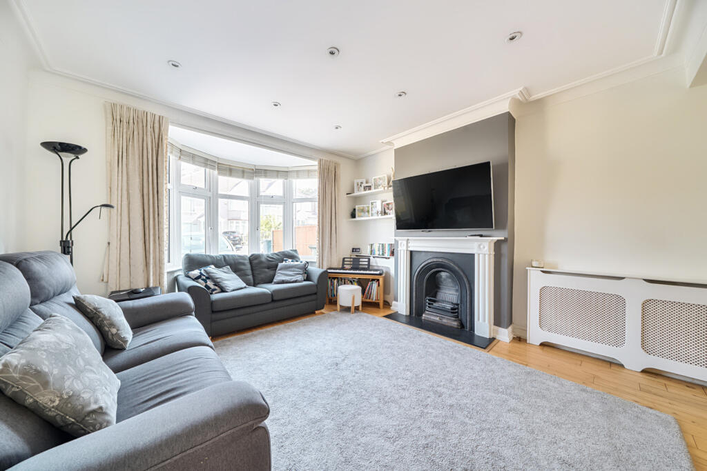 1340127-10-6899ce...