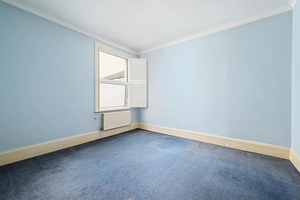 Old Shoreham Rd, BN41 (8).jpg