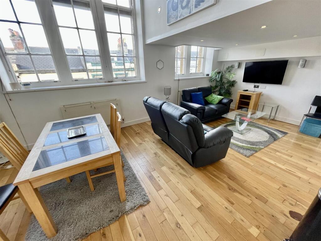 FullSizeRender (8).jpg