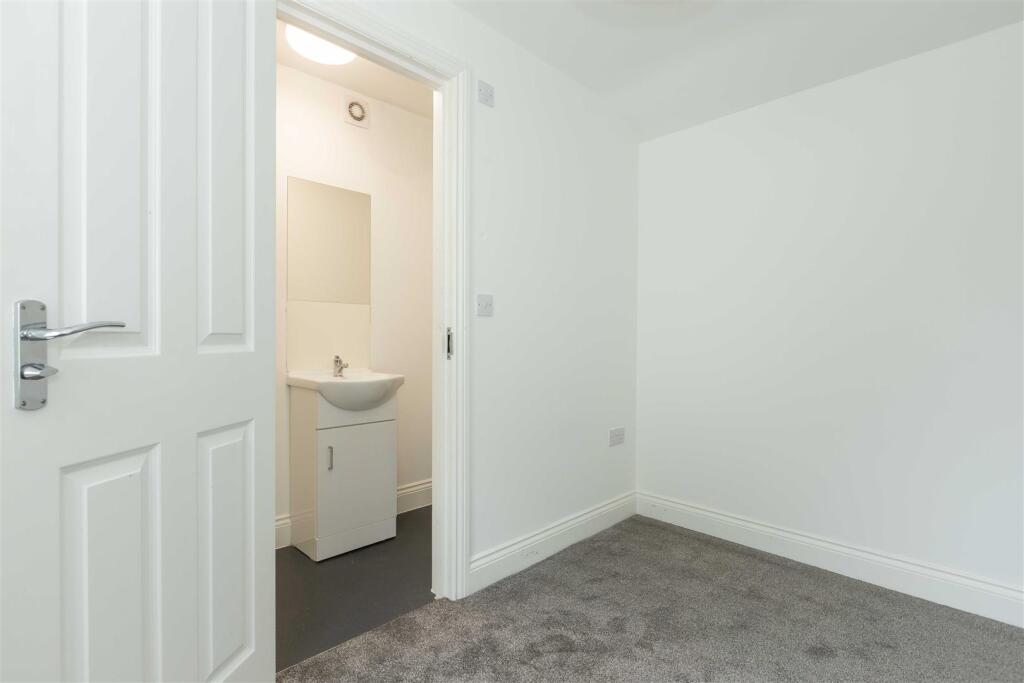 5 Western Place_13.JPG