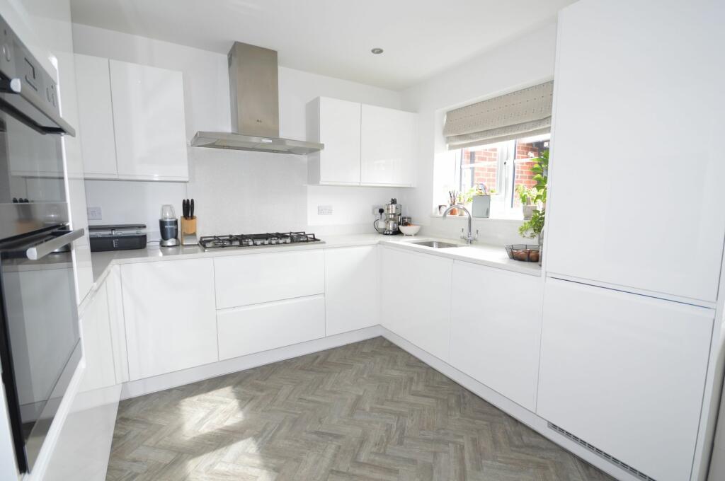 Fitted Kitchen