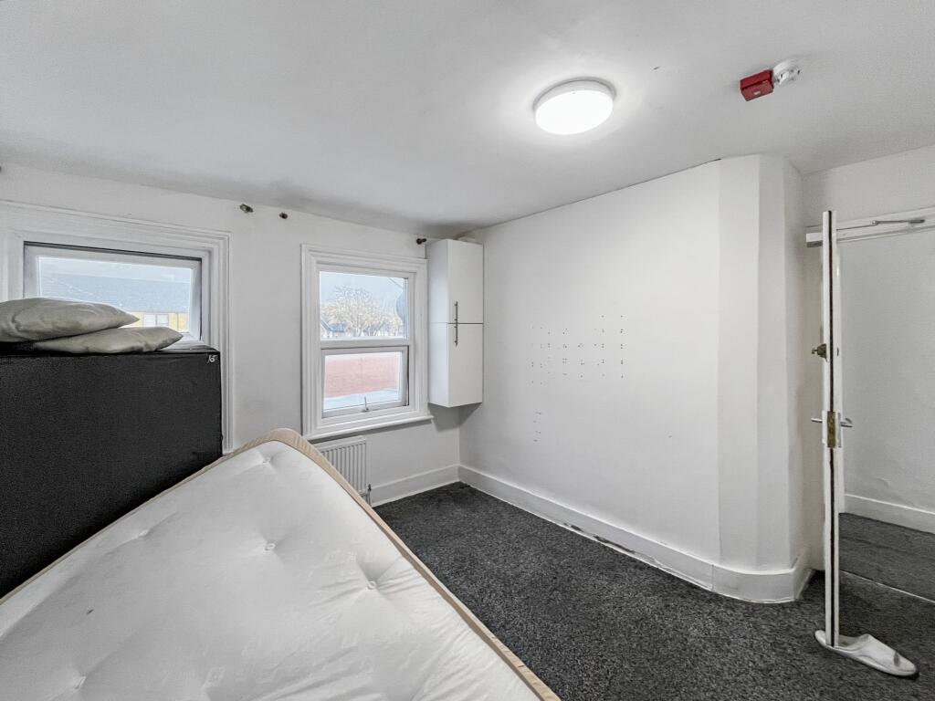 304A High Street, Sutton, Surrey, SM1 1PQ