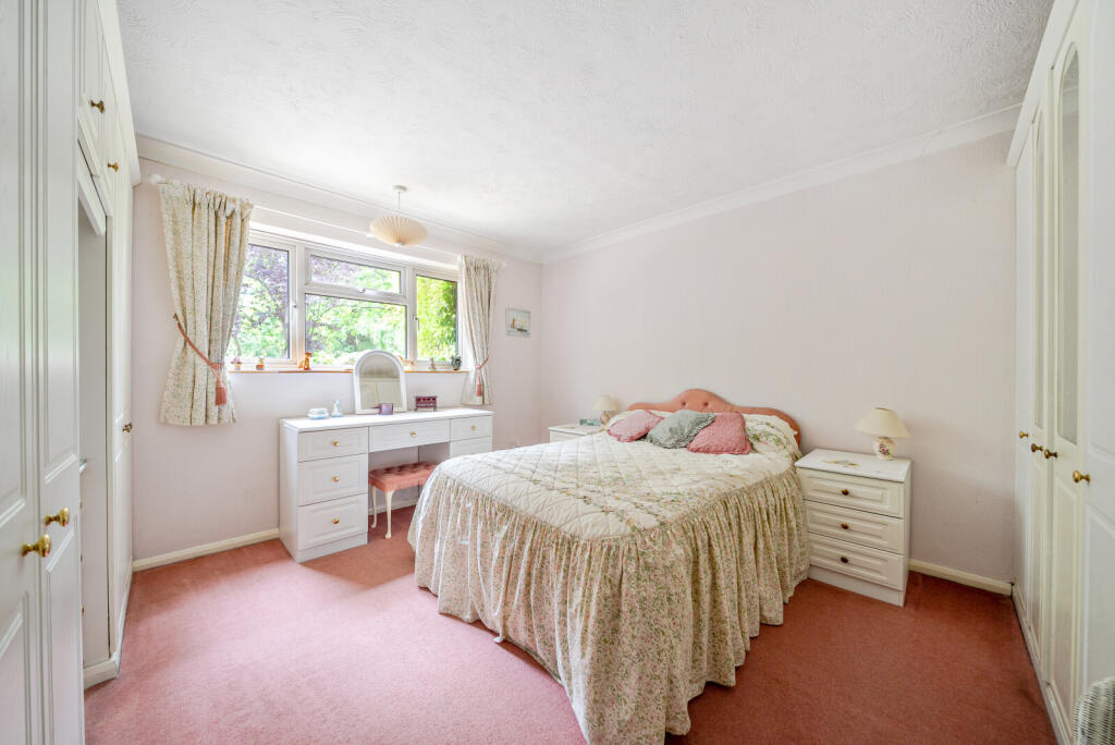 1327126-18-687faa...