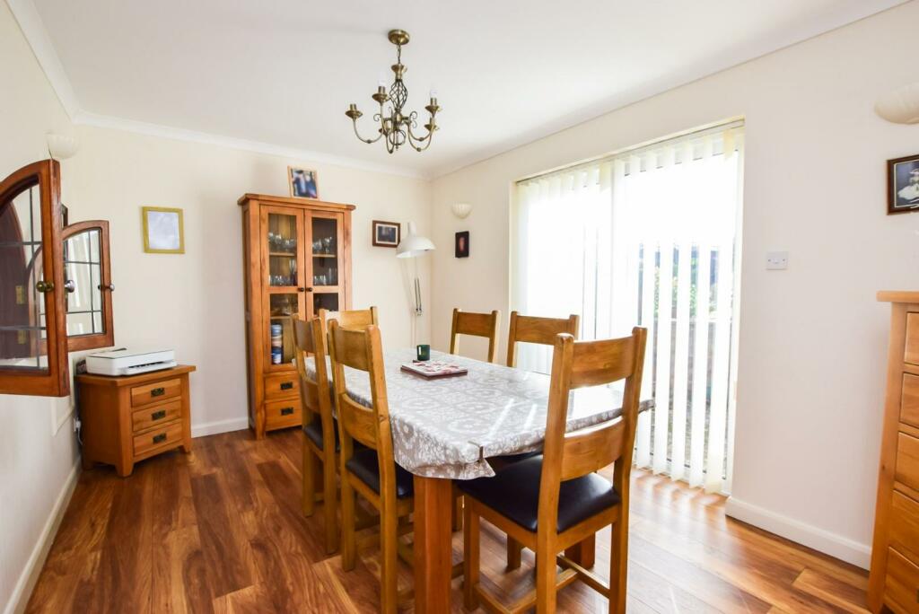 dining room .jpg