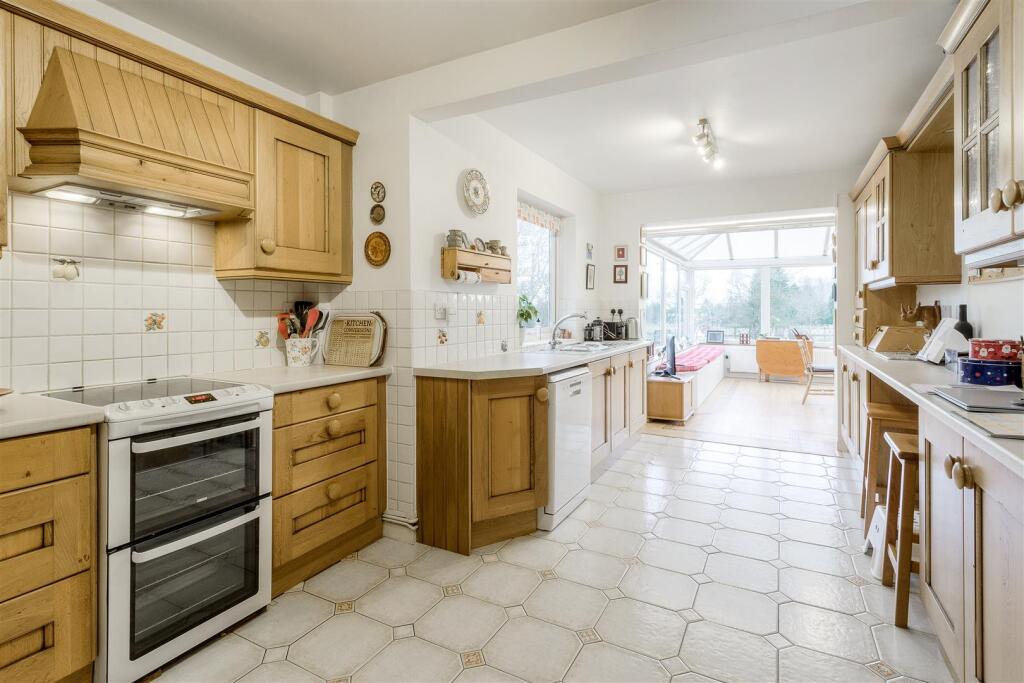 79 Main Street, Carlton