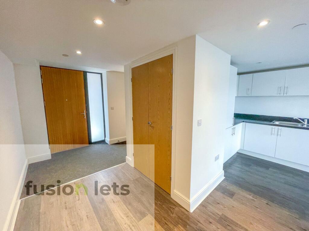 83a7b728-e195-457e-ba1d-86bd8678116a