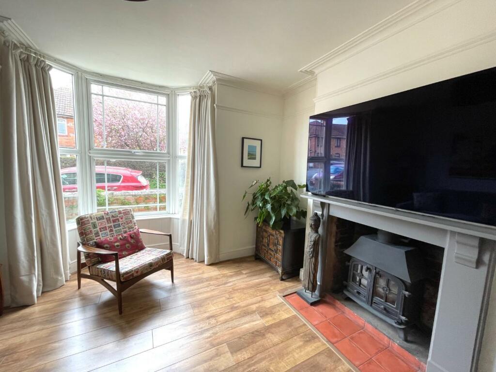 Living Room 2.JPG