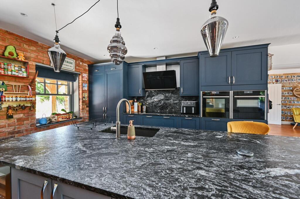 COVERTSIDE - TN330SZ (58).jpg