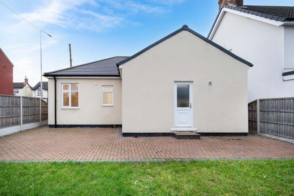 EweMove Estate Agent Scunthorpe - Rear Garden