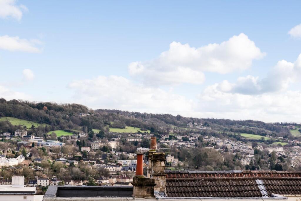 1 Claremont Mews, Bath BA1 6EZ-10.jpg