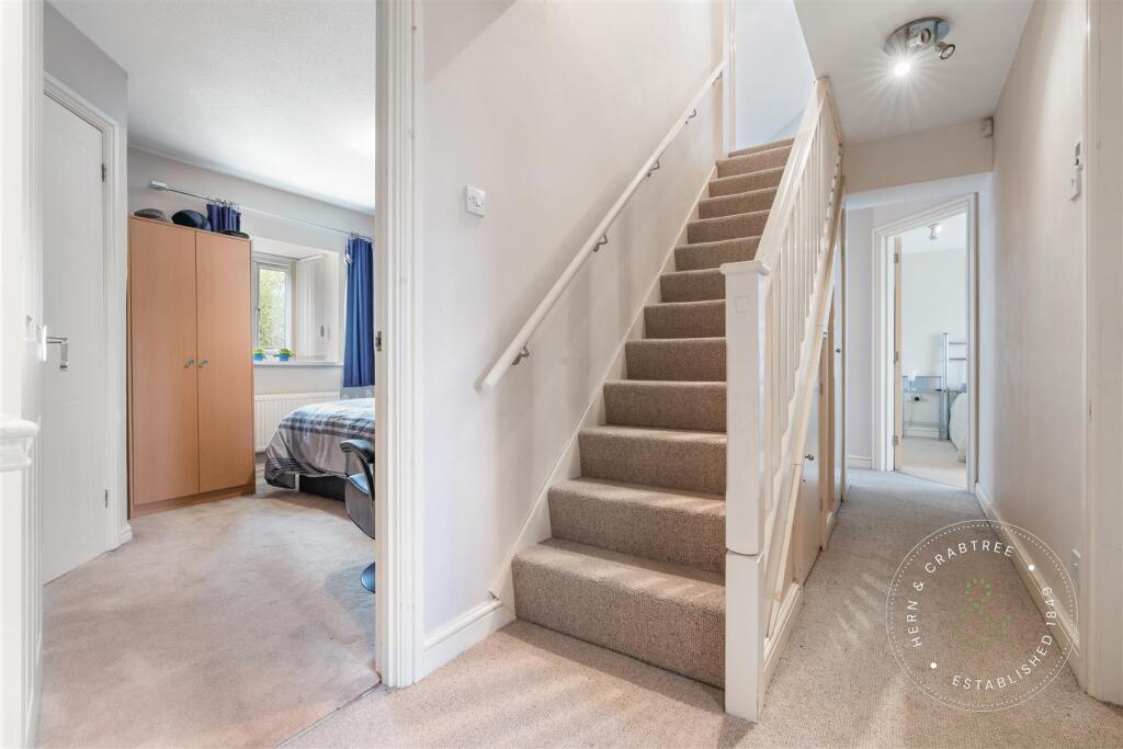 Allen Close, Hern and Crabtree (27).jpg