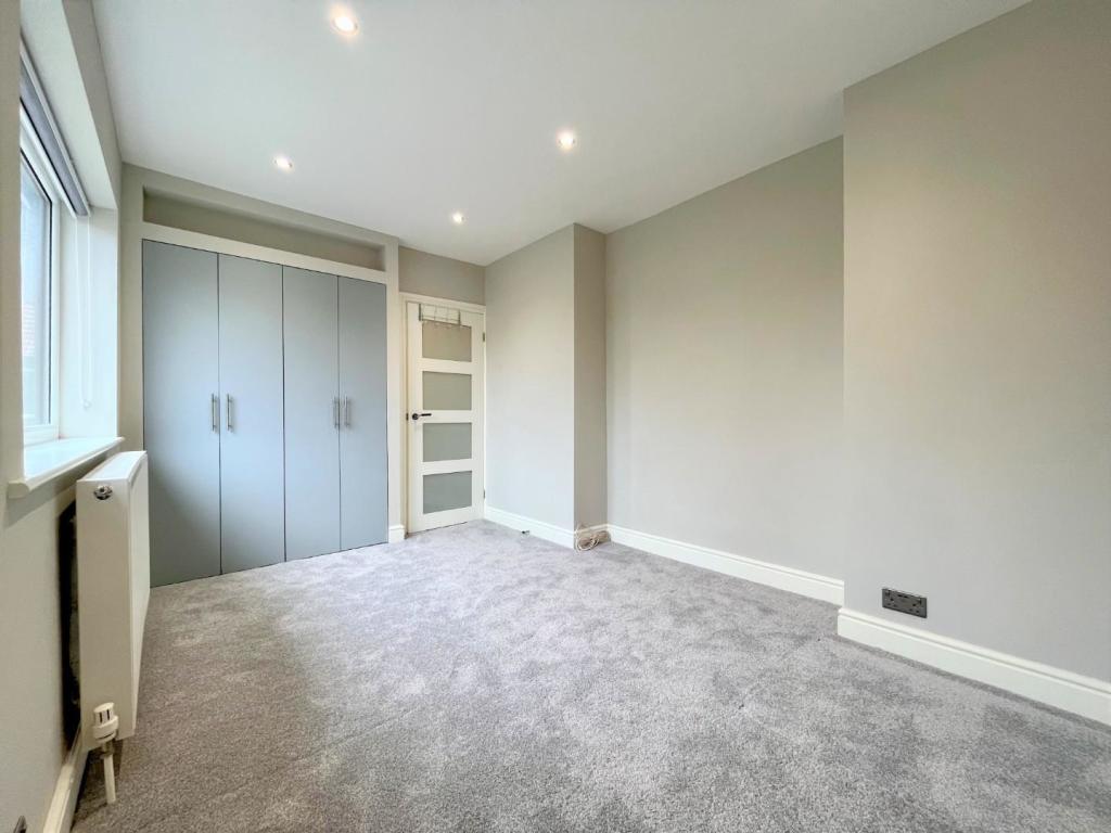 Bedroom 2 Aspect 2