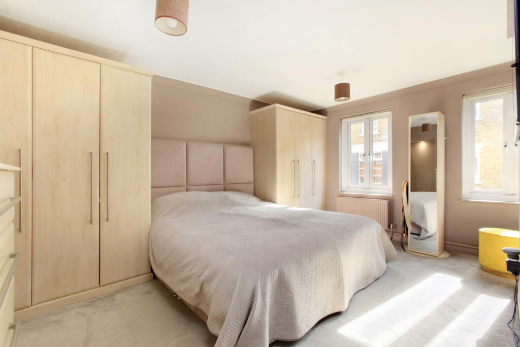 property in Hillgate Place, 
Clapham South, SW12