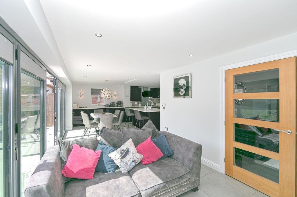 Kitchen / Diner / Family Room