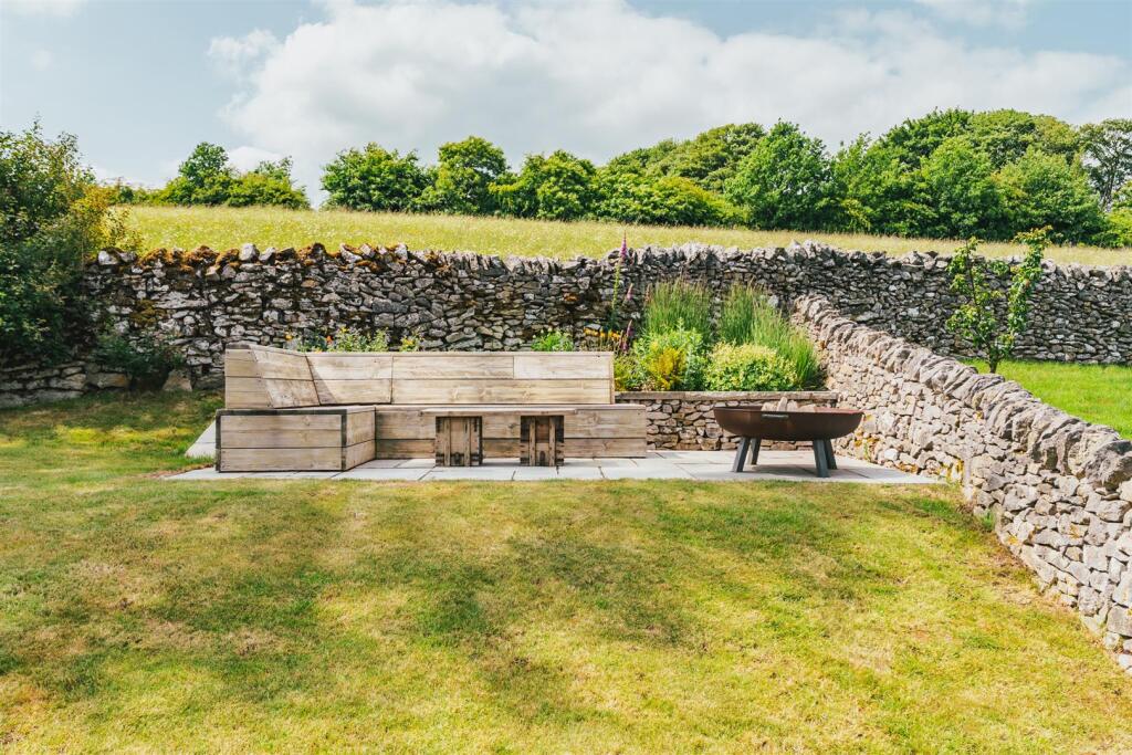 Exterior and Gardens