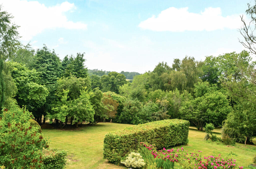 1307144-16-684ac2...